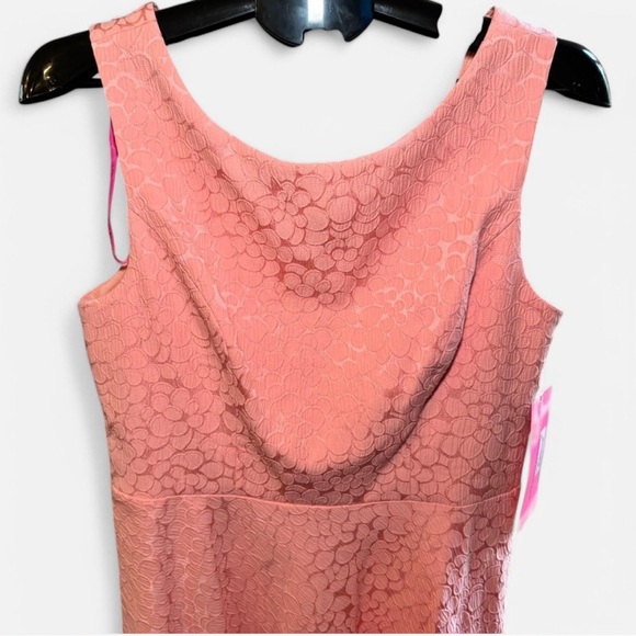 Betsey Johnson Fit and Flare Pink Flower Dress size 14 - Picture 4 of 9